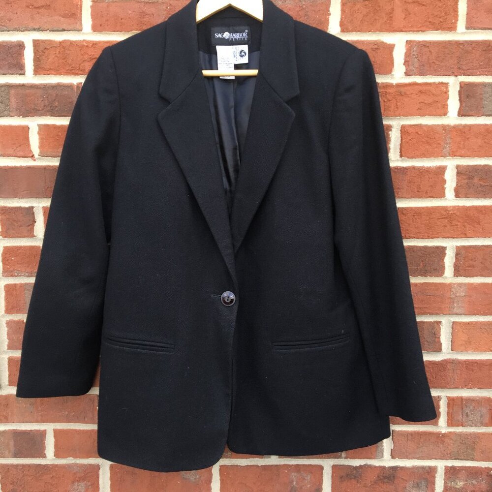 Vintage Sag Harbor Petite Wool Blazer Size 10P Black Career Boyfriend Style